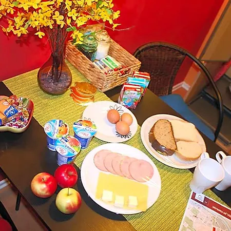 Prie Miesto Vartu Bed & Breakfast