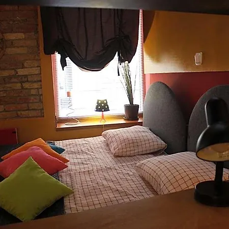 Prie Miesto Vartu Bed & Breakfast 4*