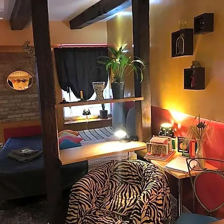 Prie Miesto Vartu Bed and breakfast 4*
