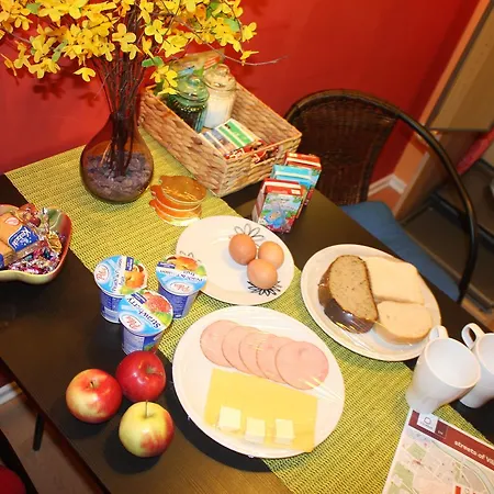Prie Miesto Vartu Bed & Breakfast Vilnius